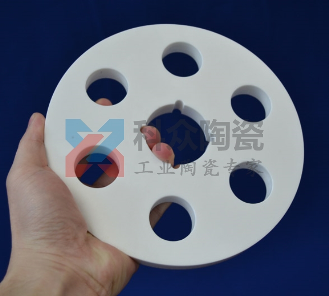 氧化鋯陶瓷研磨后為什么會有精度誤差？